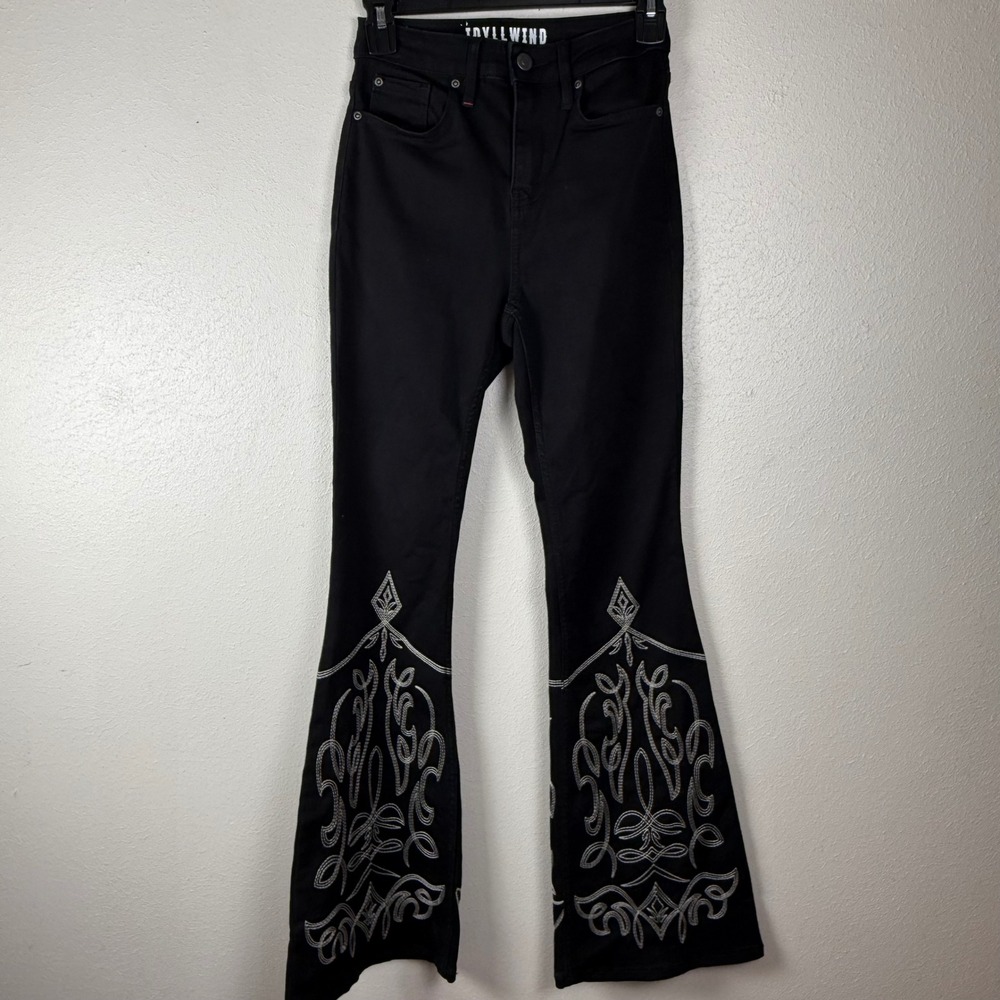 Idyllwind Miranda Lambert Black Embroidered Flare Jeans High Rise Size 0 x 32